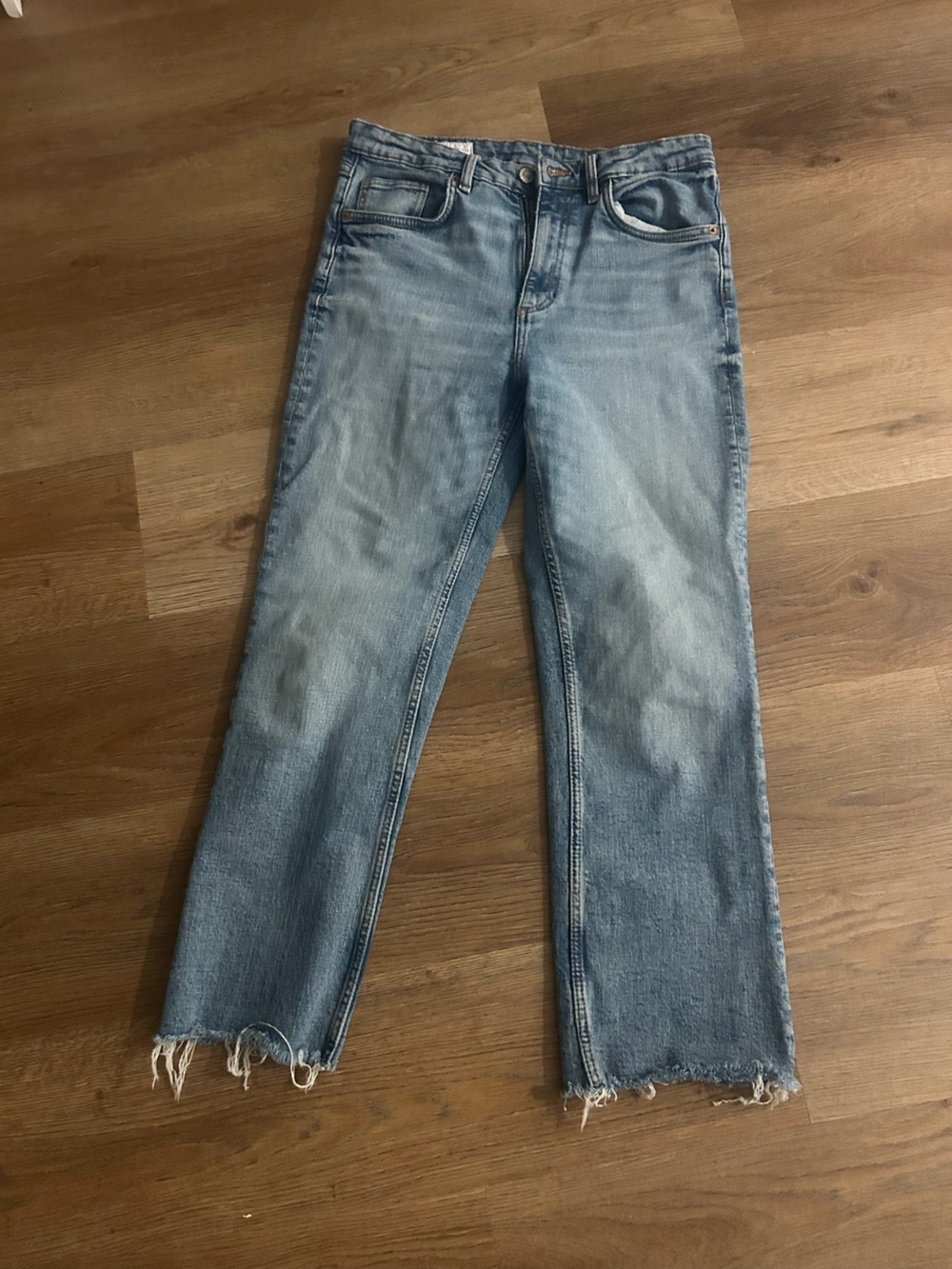 Zara light wash straight-leg jeans with frayed hem